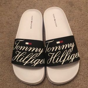Tommy Hilfiger flip flops